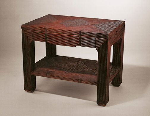 REEDED SIDE TABLE