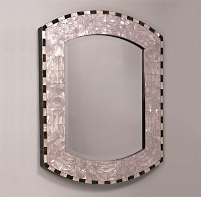 MONA MIRROR